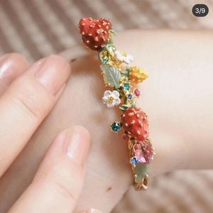 lovely sweet strawberry flower bracelet great
